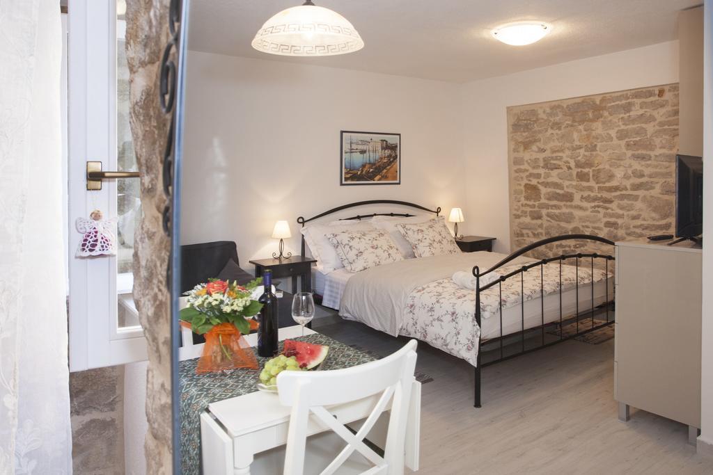 Apartmani Luca Split Exterior foto