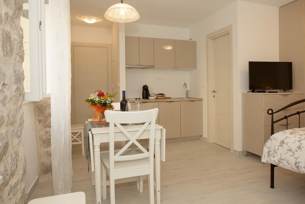 Apartmani Luca Split Exterior foto