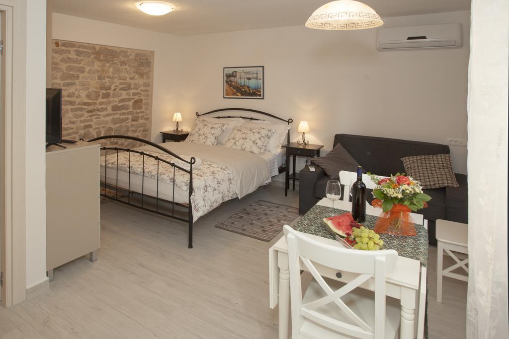 Apartmani Luca Split Exterior foto